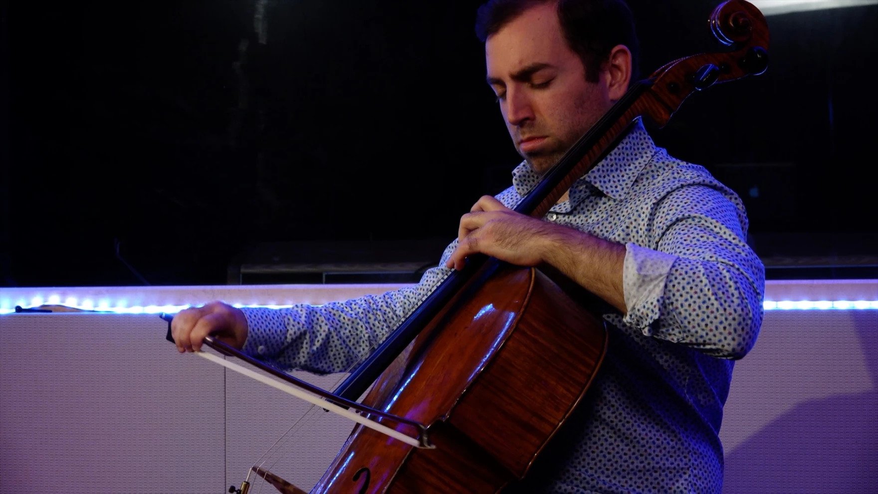 WRTI Presents ASTRAL Cellist Tommy Mesa